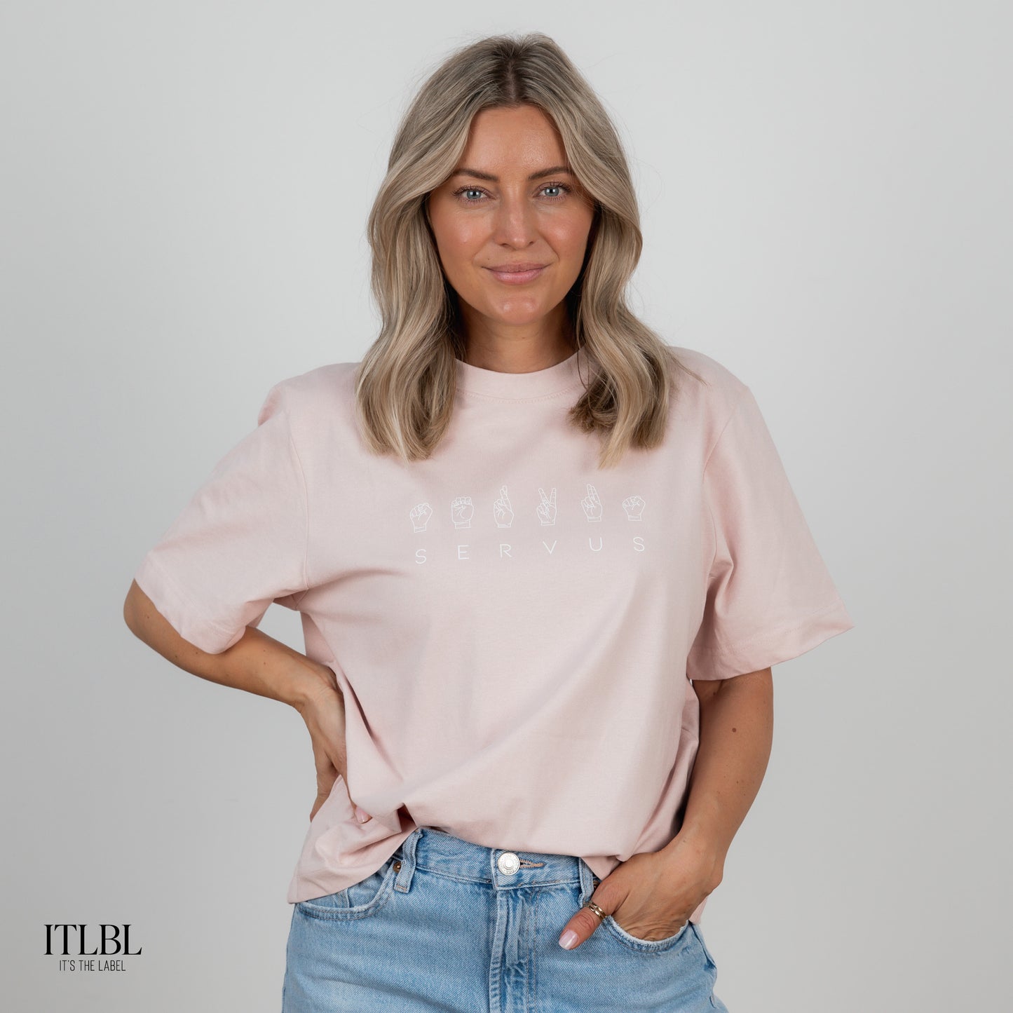 ITLBL Over-T Servus Women